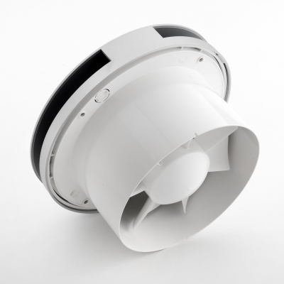 Вентилятор вытяжной 150 мм Europlast EAT150S серебро